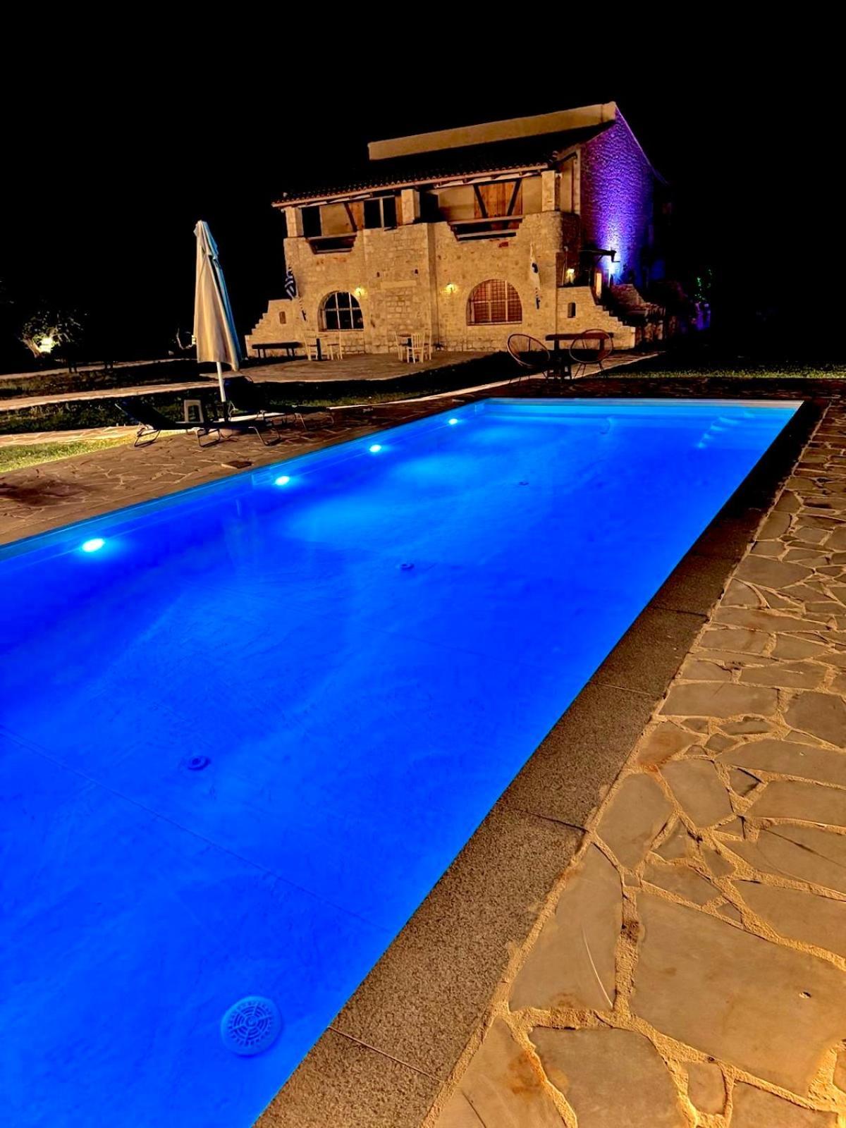 Villa Nero - Ktima Ximitadi Pírgos Dhiroú Exterior foto