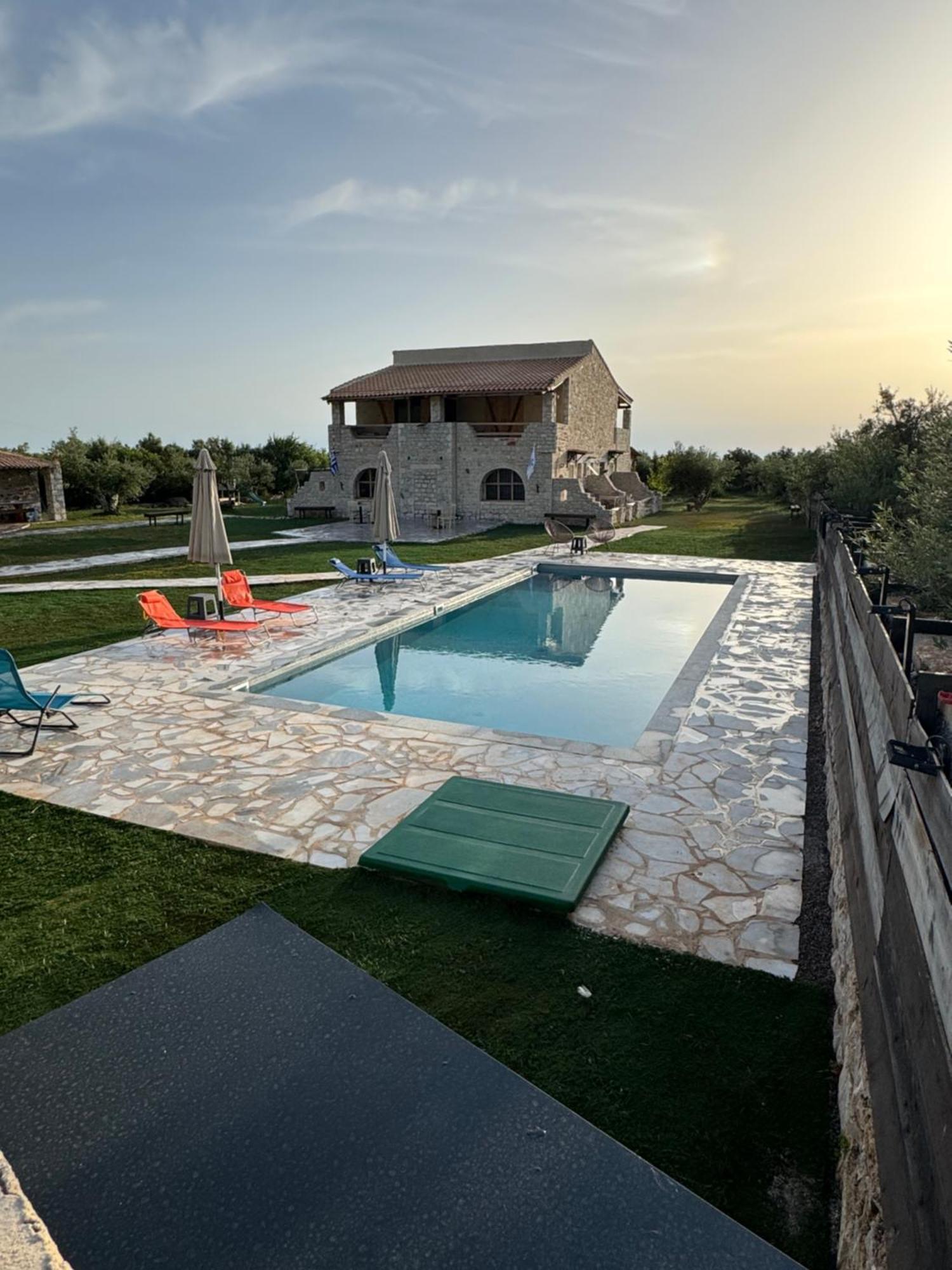 Villa Nero - Ktima Ximitadi Pírgos Dhiroú Exterior foto